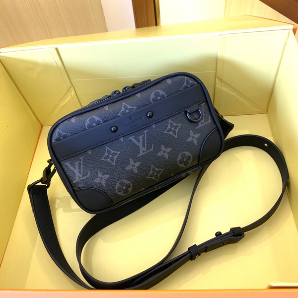 ルイヴィトンバッグ内部構造